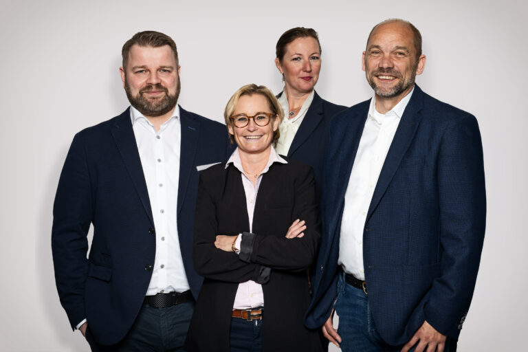 Das Team der ÖKORENTA Gruppe, professionelle Fachleute für nachhaltige Lösungen.